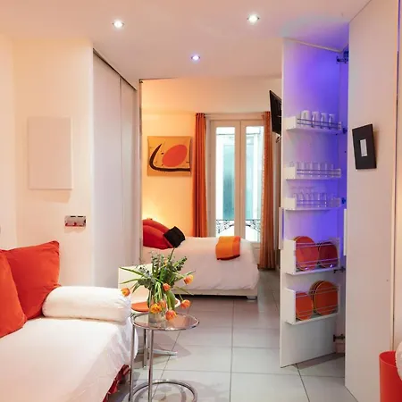 Flat Cannes