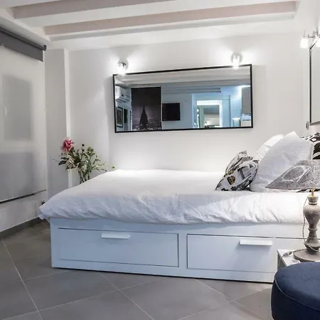 Flat Cannes